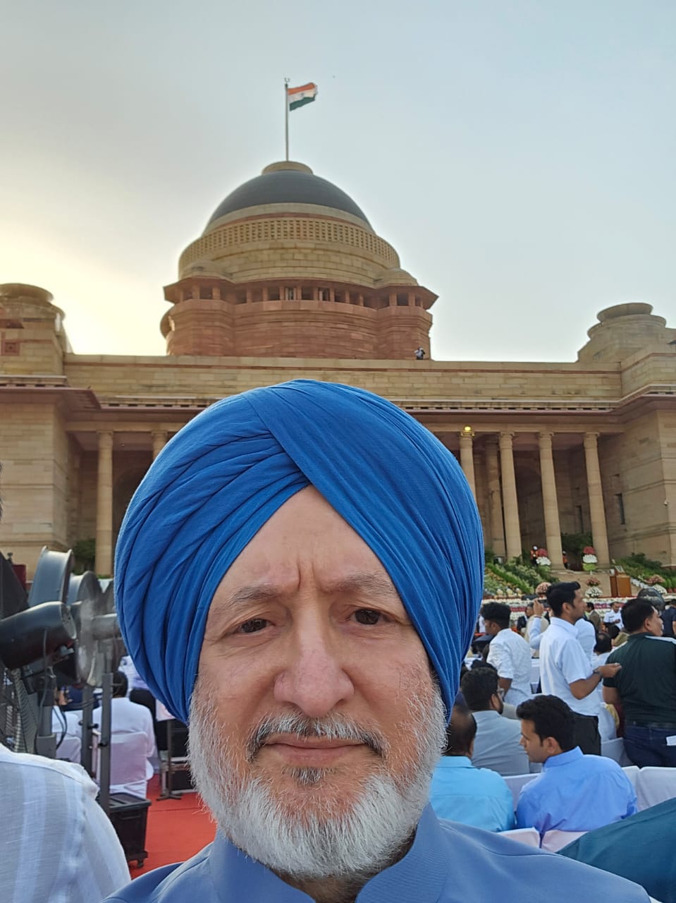नरेंद्र मोदी के शपथ ग्रहण समारोह में चांसलर डॉ. जोरा सिंह भी शामिल हुईं